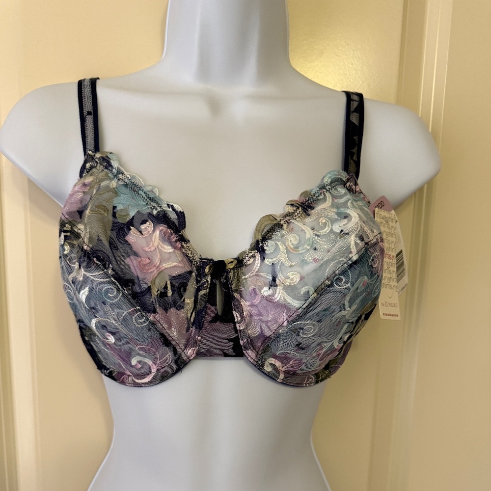Whimsy by Lunaire Underwire Bra size 32DD
